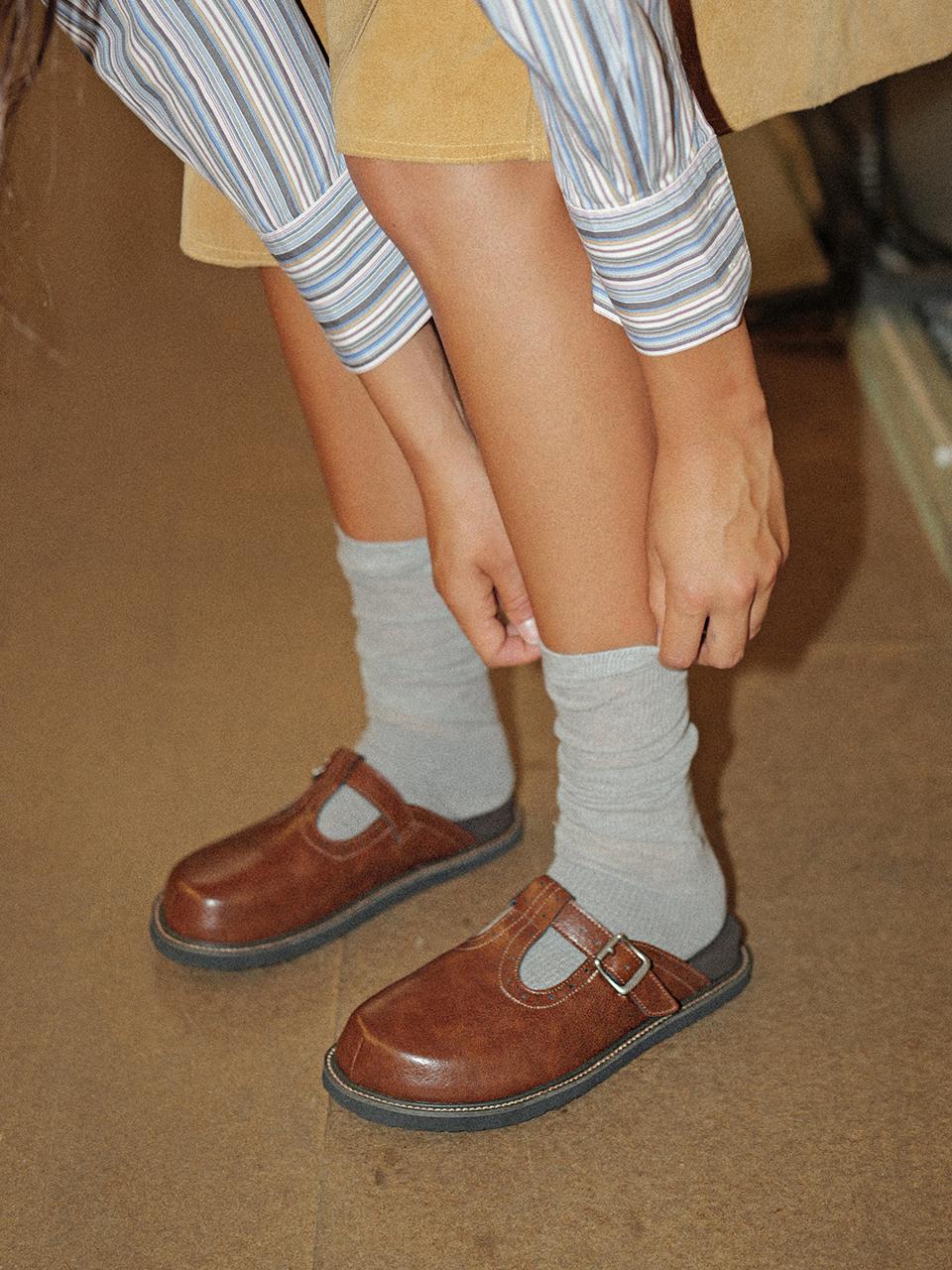 Perforated Embossed Texture Clog - MOODNIGHT - Modalova