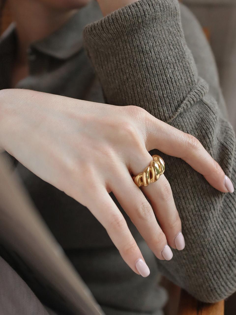 K Gold-filled Silver Bold Nuts Ring - modernlike - Modalova